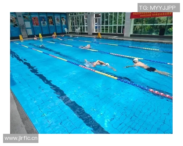 游泳：全身锻炼与心肺健康的完美结合，提升免疫力与心理素质